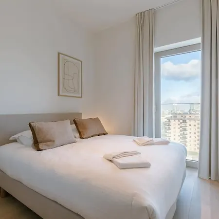 Casiola - Sky-high With Panoramic Views In * Oostende