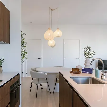 Casiola - Sky-high With Panoramic Views In Apartamento Ostende